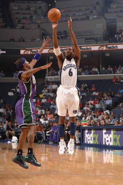 不屈的精神 不屈的精神