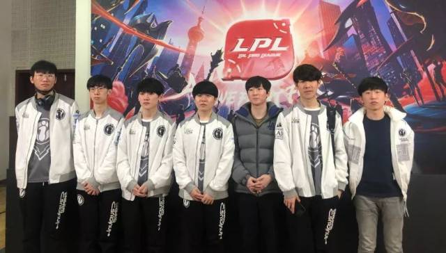 标志着该地 标志着该地