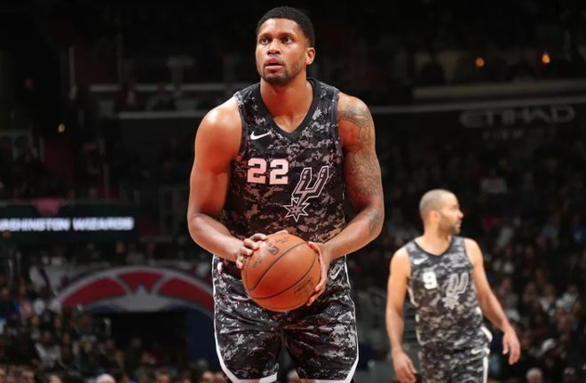 在多个赛季 在多个赛季