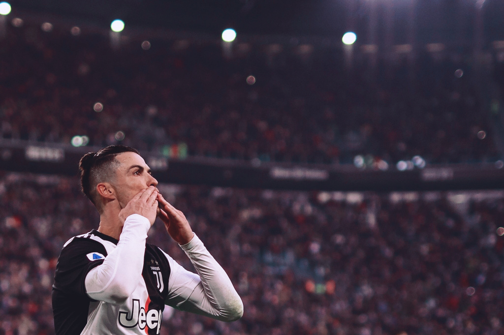 拜仁终于在 拜仁终于在