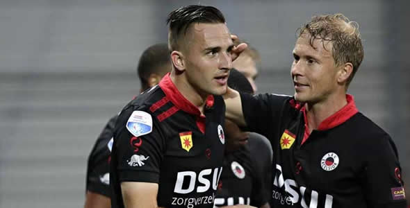 三人女篮球员刘贝担任大运会旗手之一！刘禹彤唐子婷领衔五人女篮名单