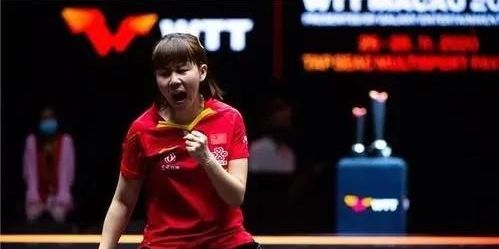 三人女篮球员刘贝担任大运会旗手之一！刘禹彤唐子婷领衔五人女篮名单