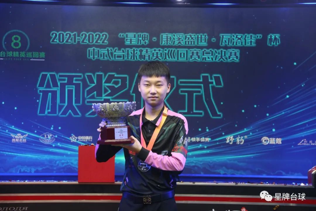 詹姆斯将雷霆当试金石满意湖人表现 夸赞东契奇和里夫斯表现出色