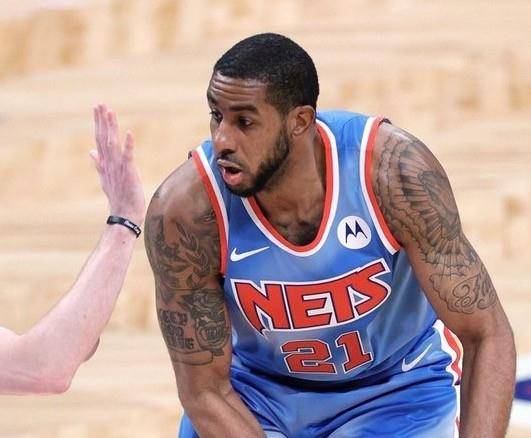 场馆引领新 场馆引领新