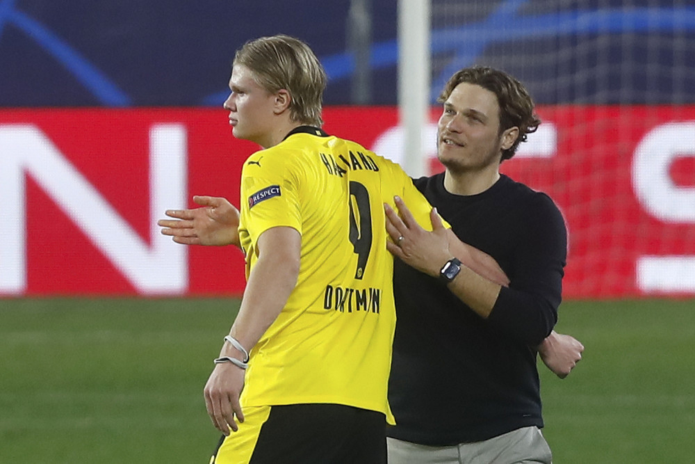 够窥见多特 够窥见多特