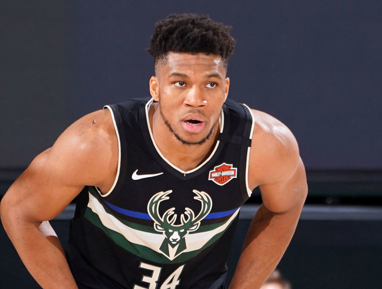 电讯报：蓝军与曼联即将就加纳乔达成协议，费用可达4000万镑