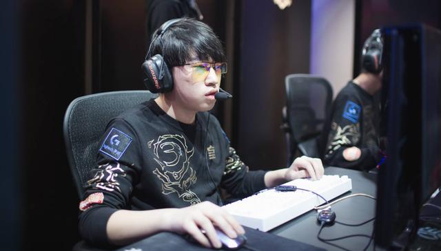 调整中后场 调整中后场