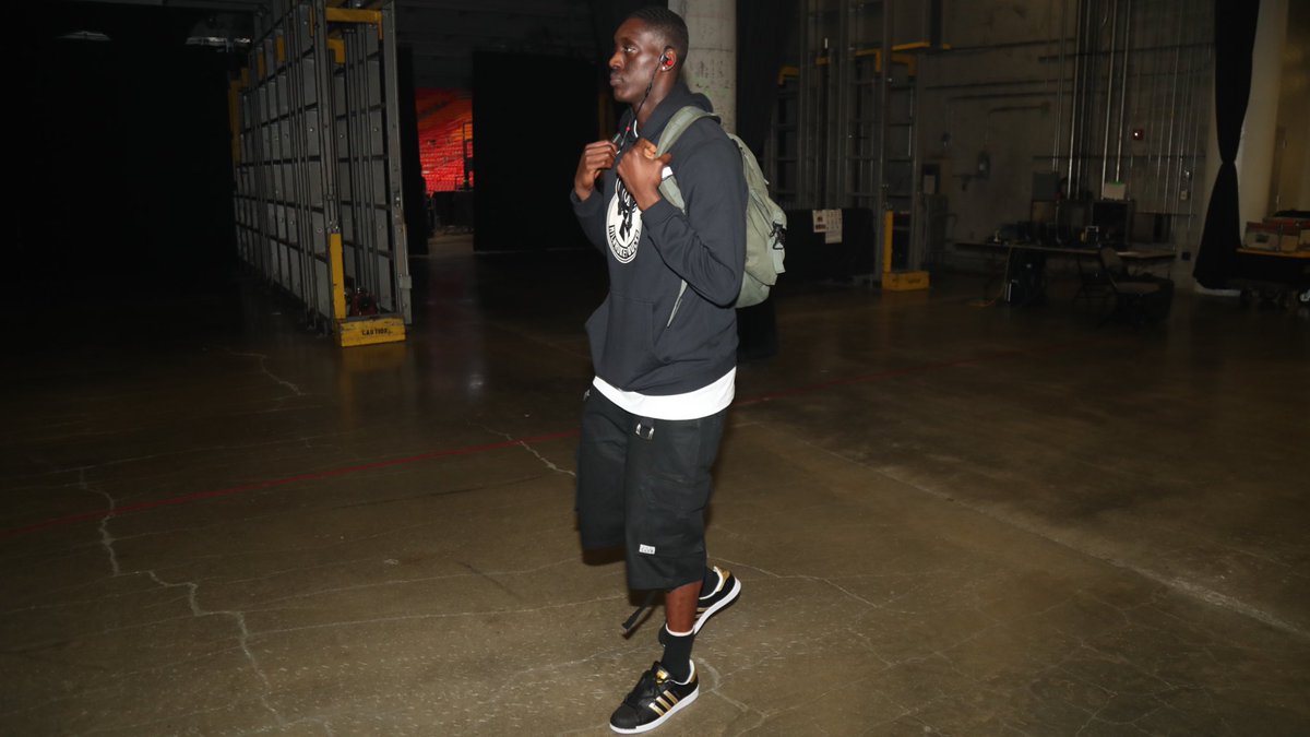 也要让对手 也要让对手