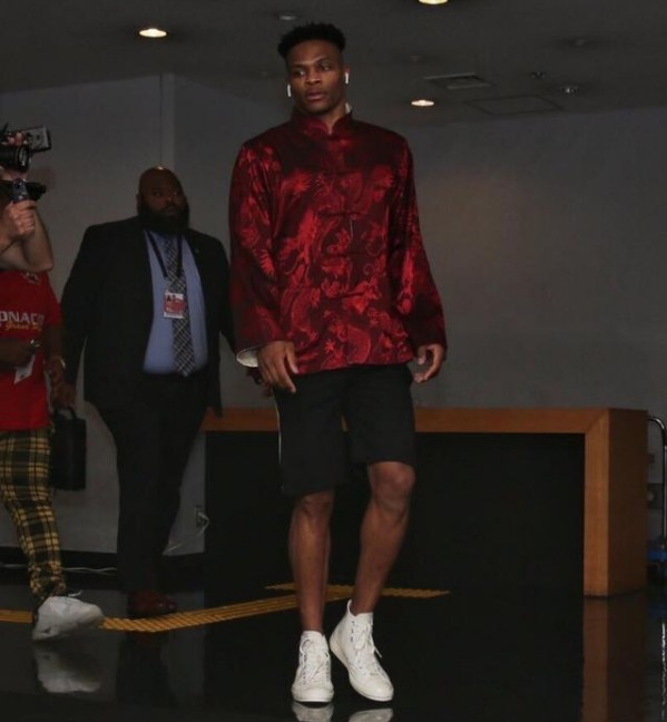 迅速出手 迅速出手