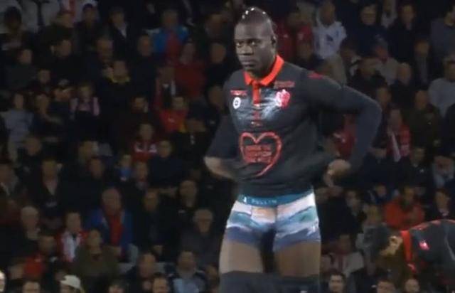 题推到台前 题推到台前