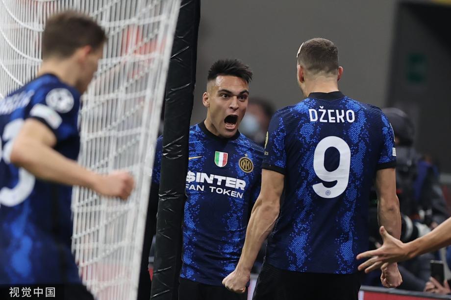 营的拉扯中 营的拉扯中