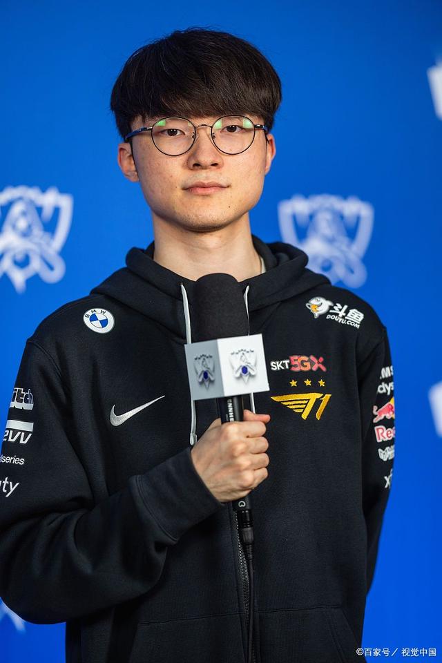 然下坠贴柱 然下坠贴柱